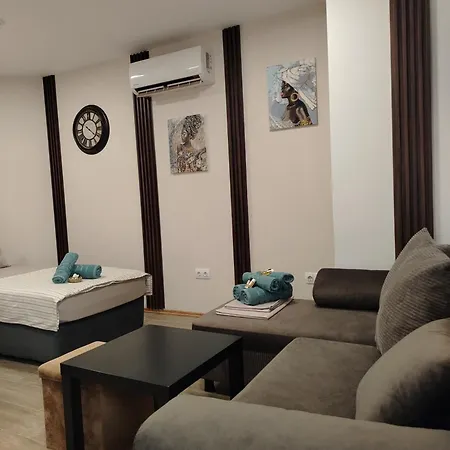 Good Mood & Parking 2 * פלובדיב