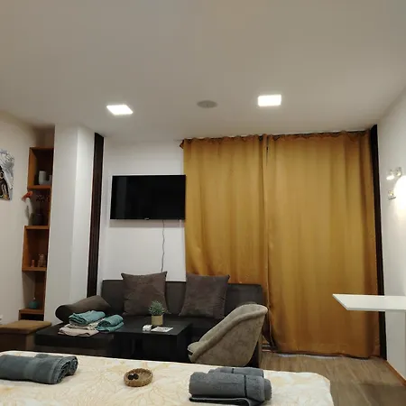 Good Mood & Parking 2 Apartament *